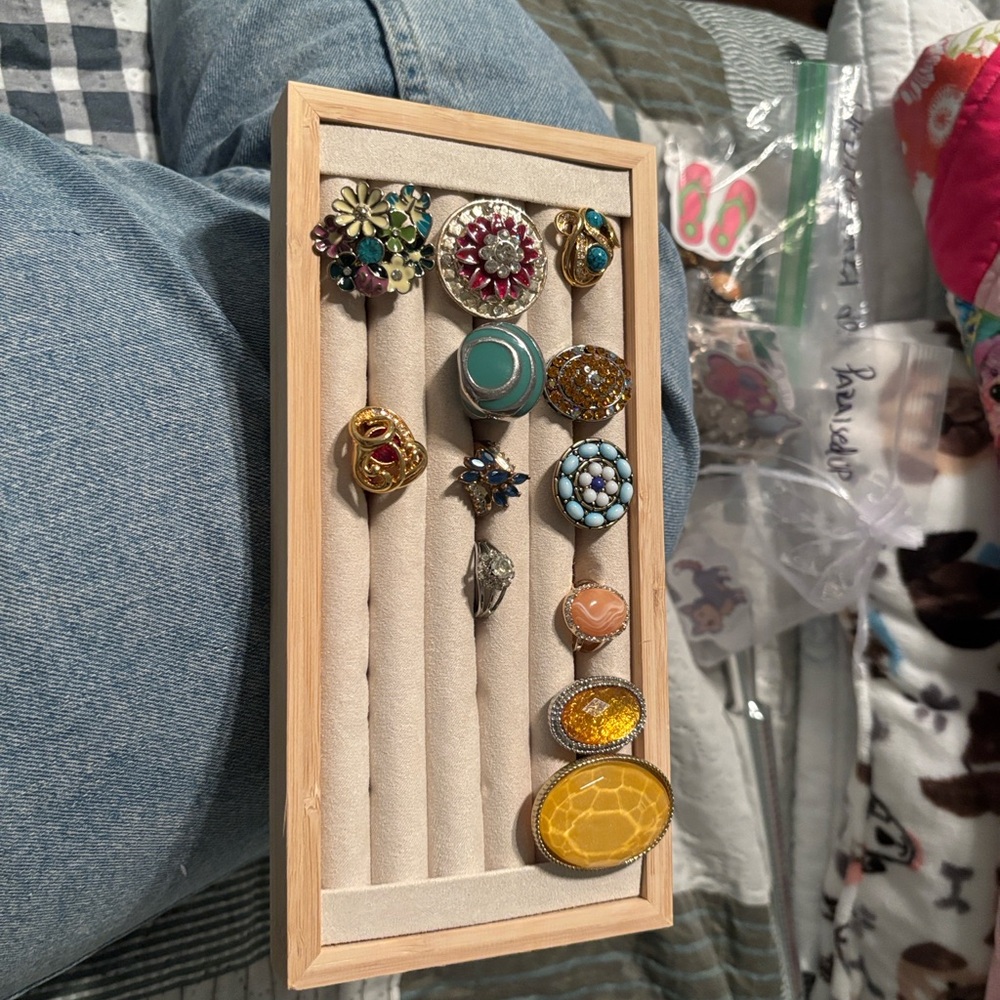 Costume ring